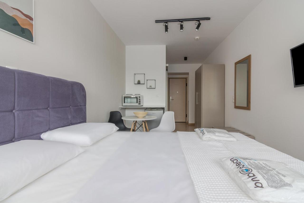 Leochares Lifestyle Apartments - Self Check-In Atene Esterno foto